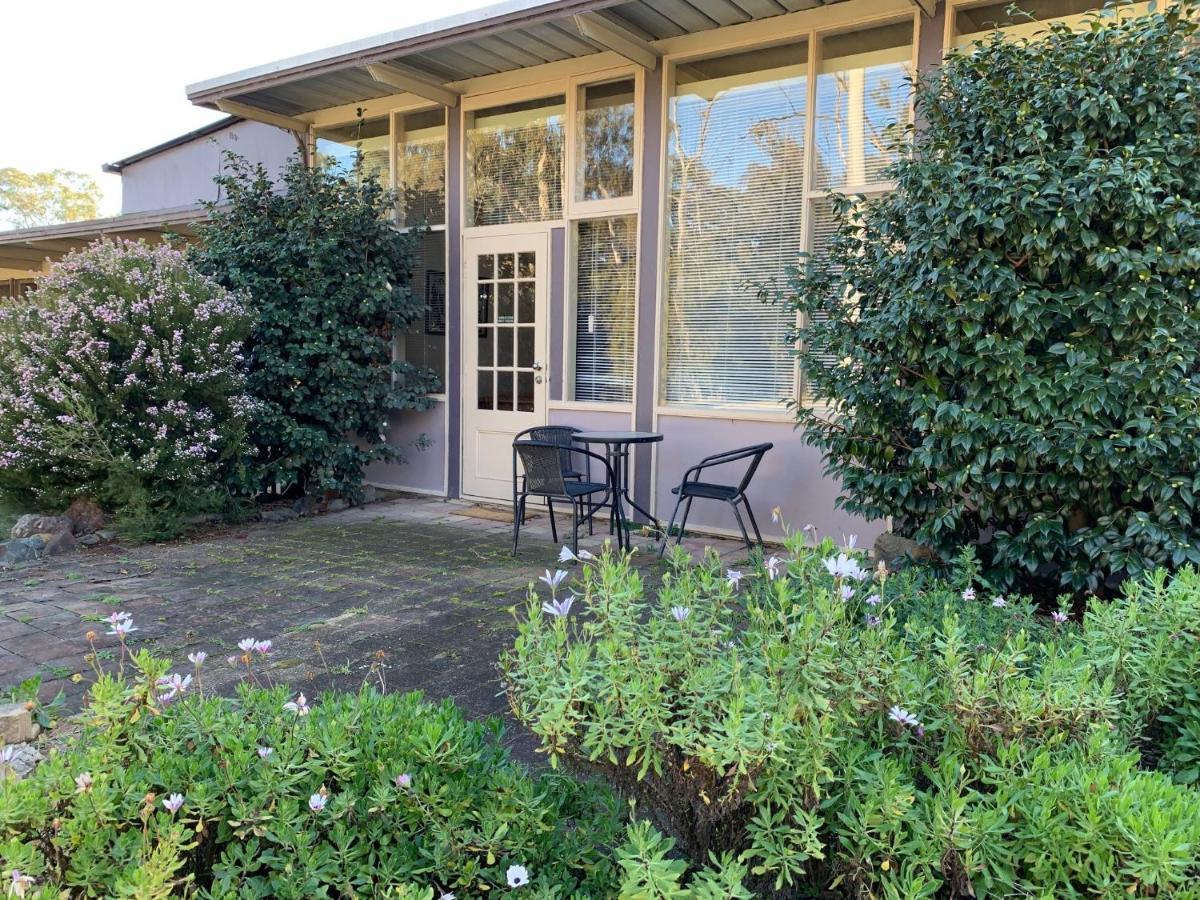 Nowa Nowa Motel - Budget Friendly Getaway In East Gippsland Экстерьер фото